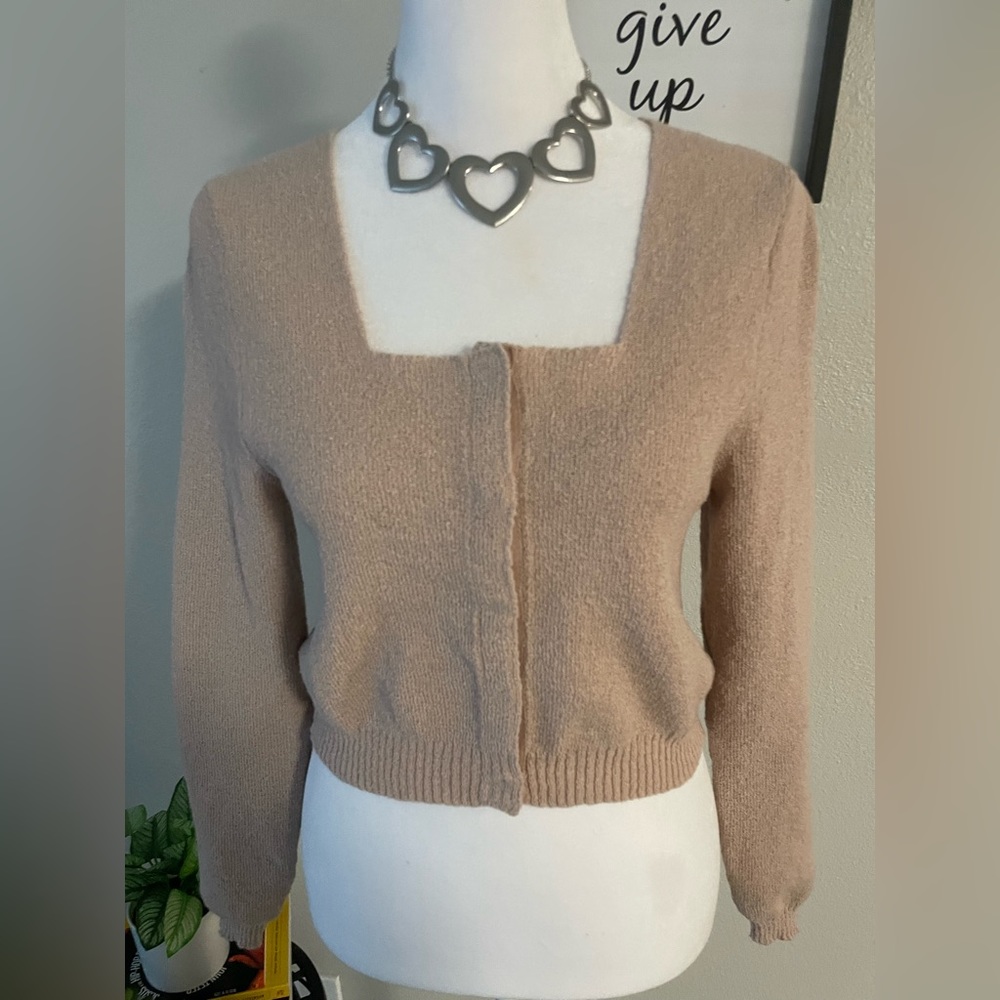 Cotton On Women’s Snap On Crop Sweater in Beige -Sz S - Picture 2 of 10